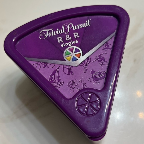 Trivia Pursuit R&R Purple Trivia Game Set - Picture 3 of 4